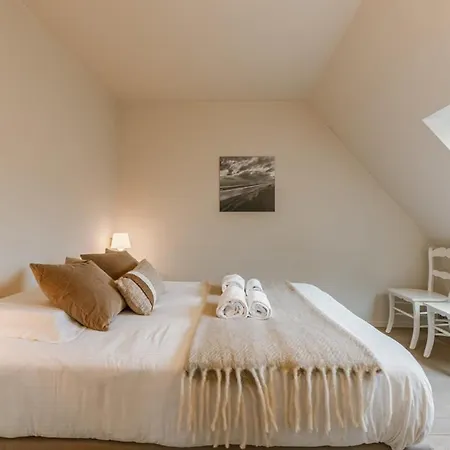 Villa Huswell - Charming & Spacious Coastal