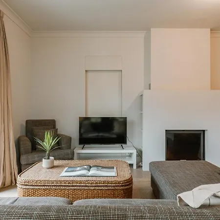 Villa Huswell - Charming & Spacious Coastal